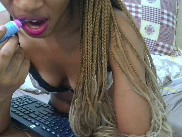 delicacylicious webcam