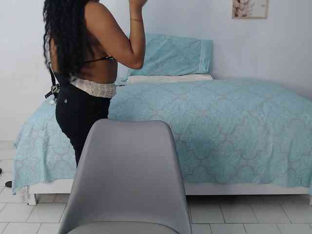 YOULUCYSEXY YOULUCYSEXY