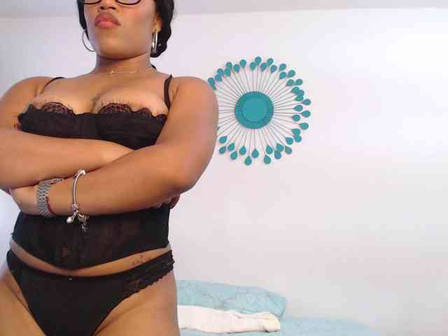 YOULUCYSEXY YOULUCYSEXY