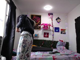 Thianahorny Porn Show