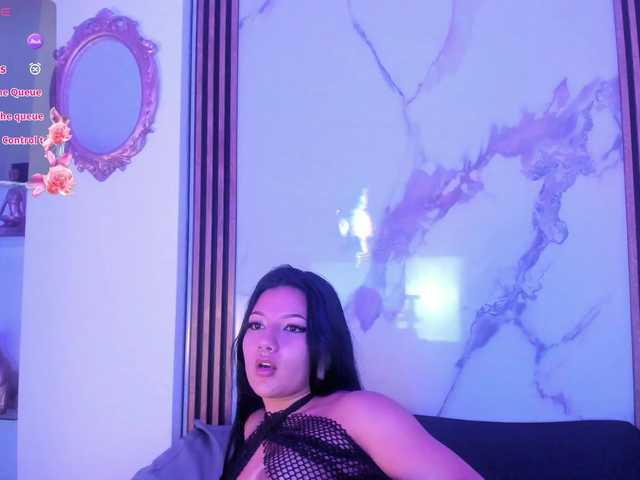 Liilii-ghot live cam