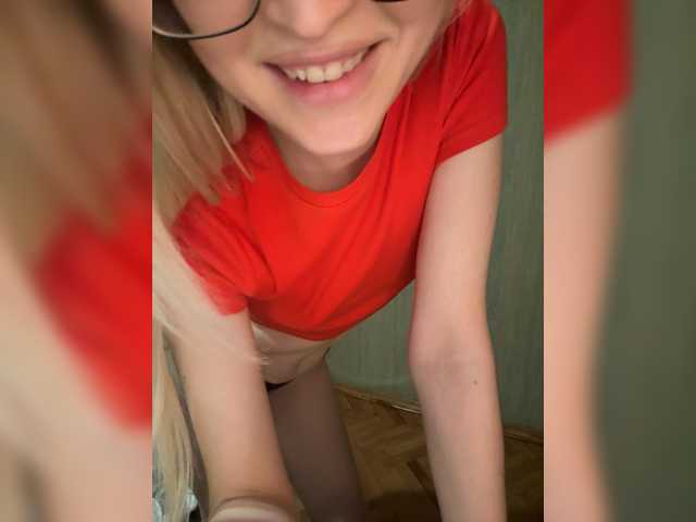 FoxyLinaвебкам видео 