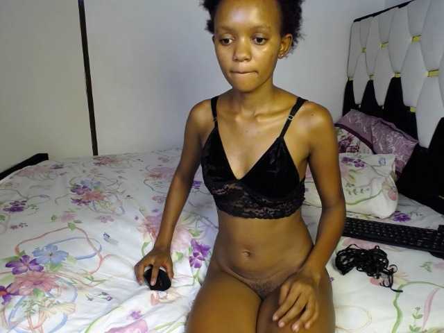 VeraKiss's BongaCams show and profile