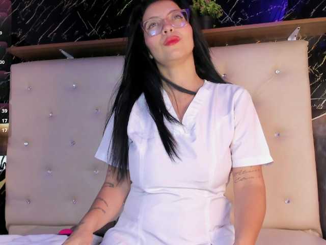 renata-blue's BongaCams show and profile