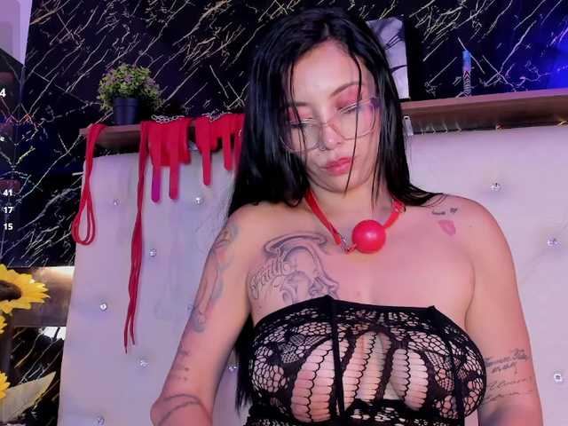 renata-blue's BongaCams show and profile