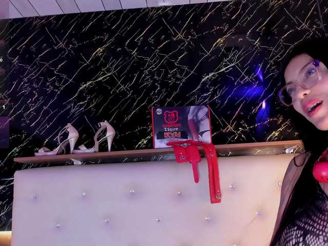 renata-blue's BongaCams show and profile