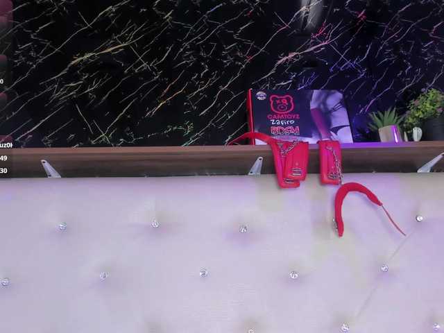 renata-blue's BongaCams show and profile