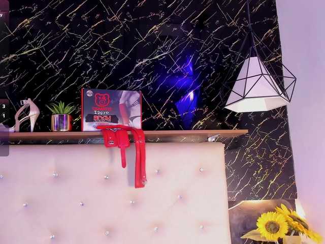 renata-blue's BongaCams show and profile