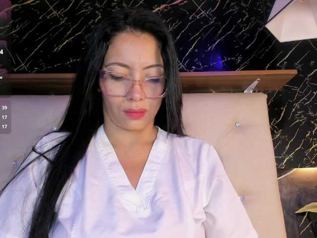 renata-blue's BongaCams show and profile