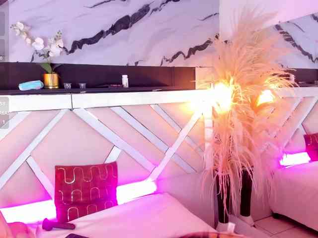 renata-blue renata-blue