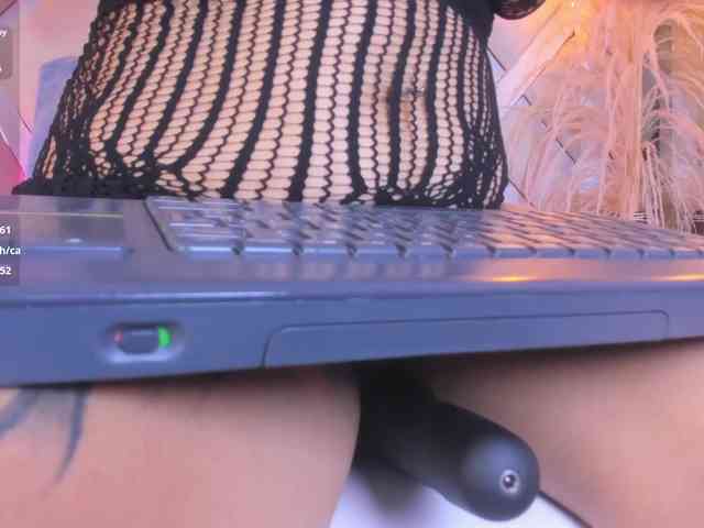 renata-blueric webcam