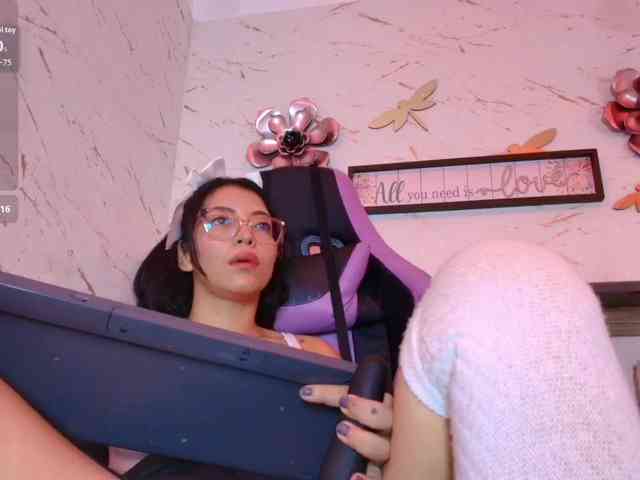 renata-blueric webcam