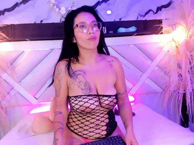 renata-blueric webcam