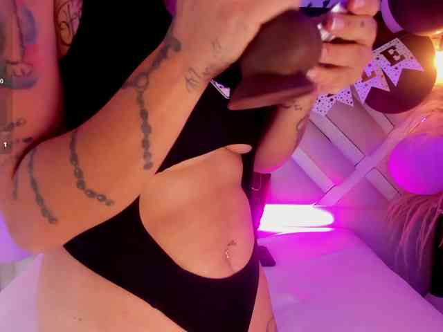 renata-blueric webcam