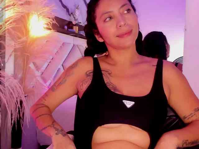 renata-blueric webcam