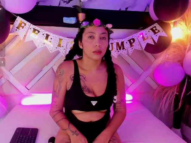 renata-blueric webcam