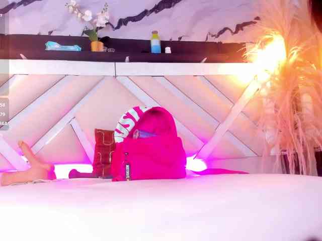 renata-blueric webcam