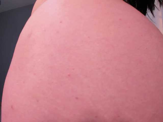 MilaVelvet's BongaCams show and profile