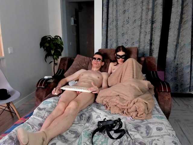 monikalarsen cam profile