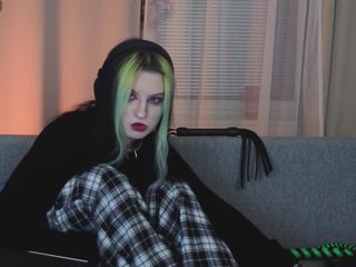 ToxicKittyy Porn Show