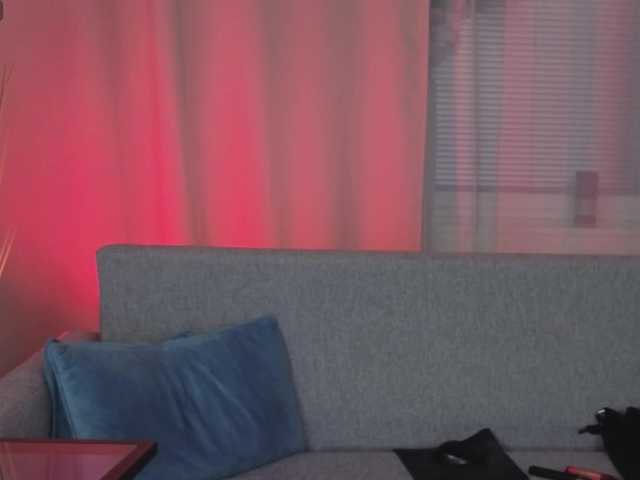 ToxicKittyy's BongaCams show and profile