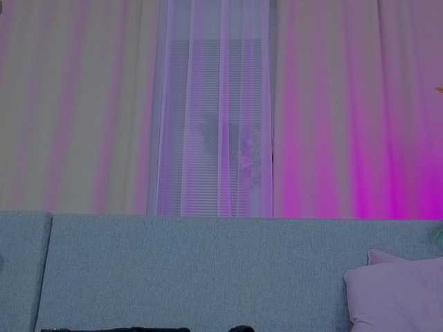 ToxicKittyy's BongaCams show and profile