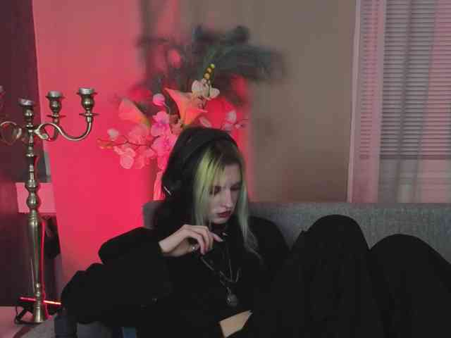 ToxicKittyy Live Webcam on BongaCams