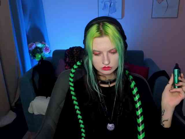 ToxicKittyy ToxicKittyy