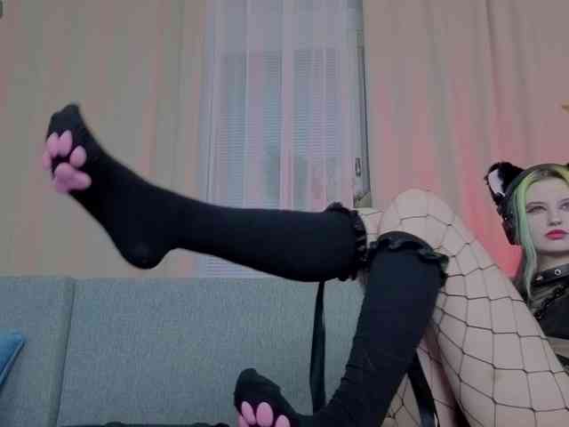 ToxicKittyy ToxicKittyy