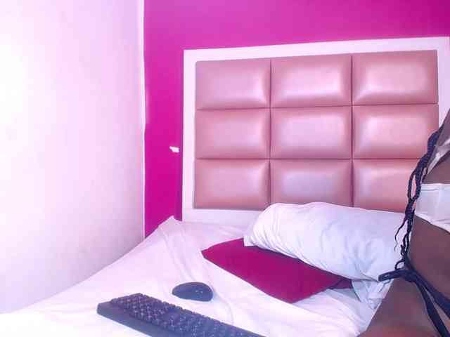 natasha-knoxxx webcam