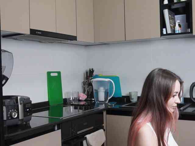 CuteKittyMeow webcam