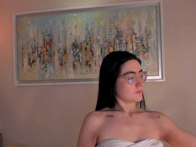 DaliaRose's BongaCams show and profile