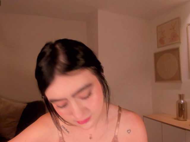 DaliaRose's BongaCams show and profile