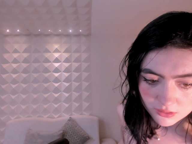 DaliaRose's BongaCams show and profile