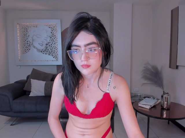 DaliaRose's BongaCams show and profile
