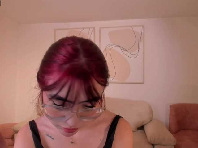 DaliaRose's BongaCams show and profile
