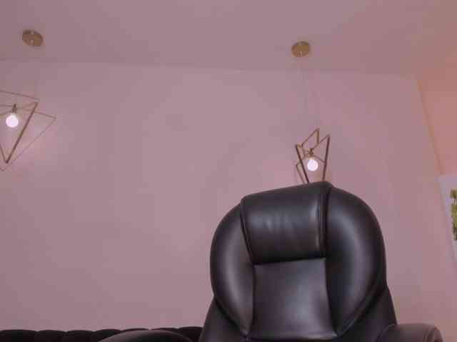 BellaThompson webcam