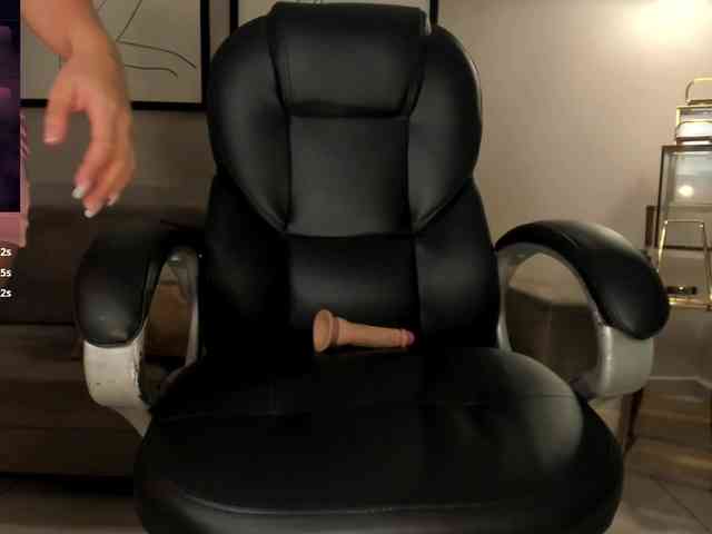 BellaThompson webcam