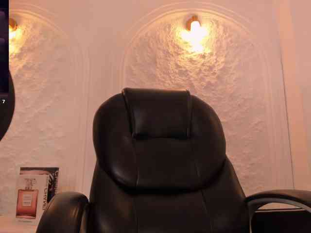 BellaThompson webcam