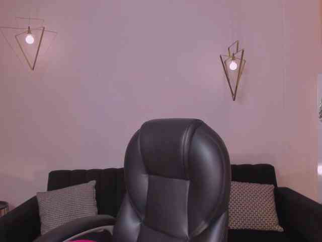 BellaThompson webcam