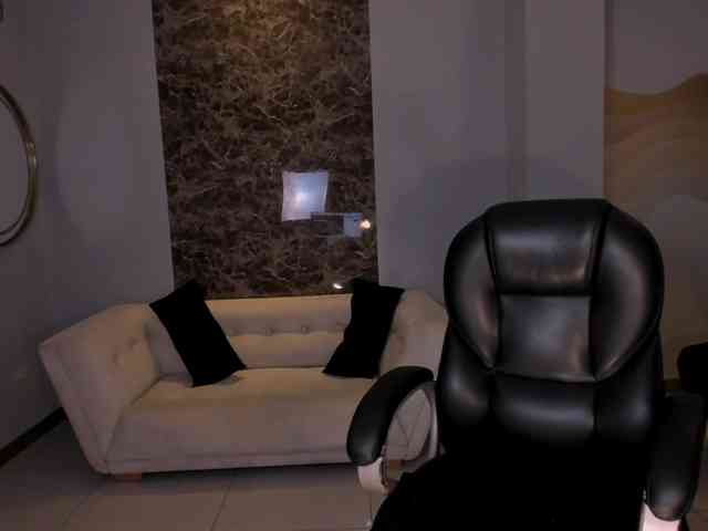 BellaThompson webcam