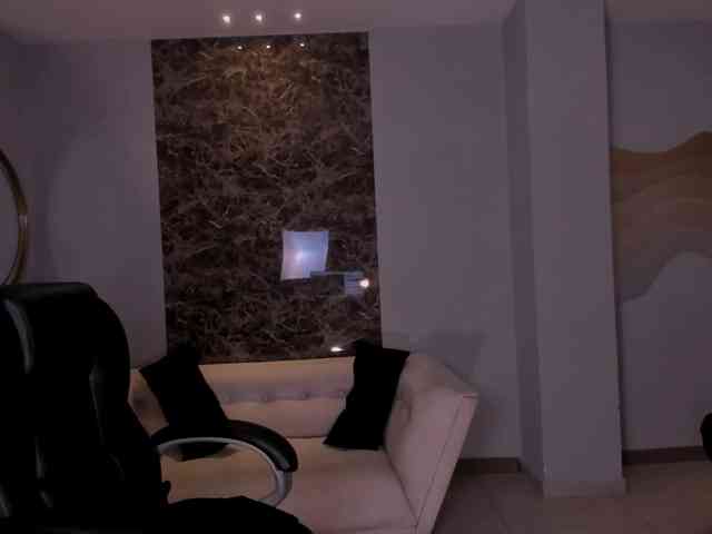 BellaThompson webcam