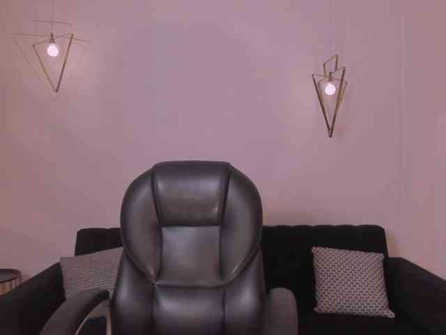 BellaThompson webcam