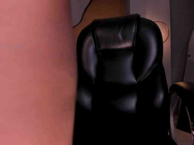 BellaThompson webcam