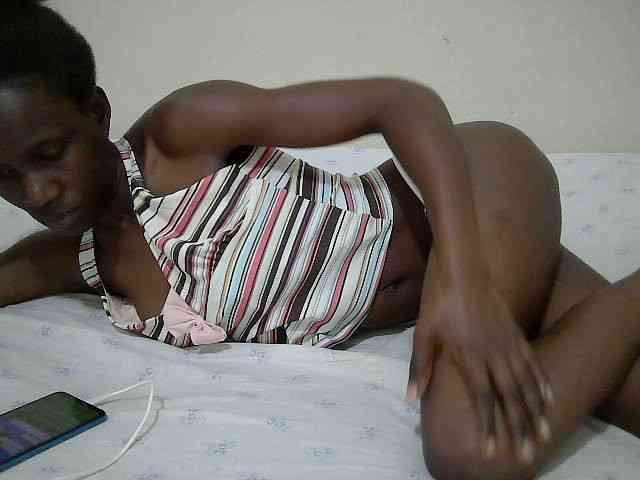 Sweetbaibe webcam