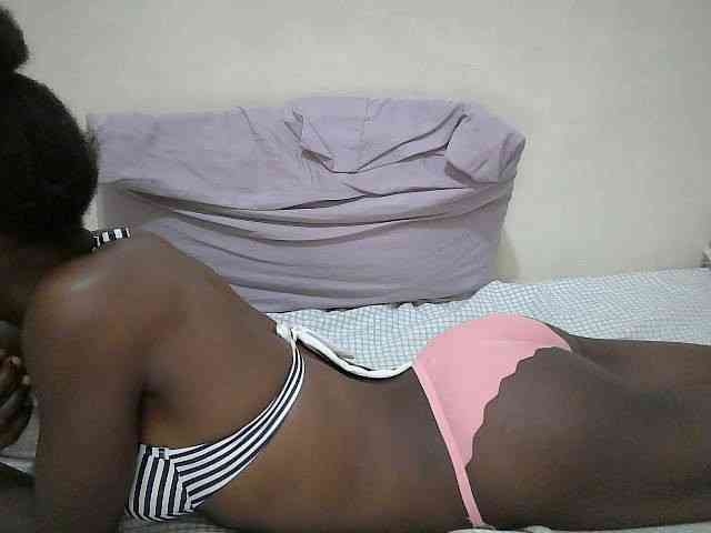 Sweetbaibe webcam