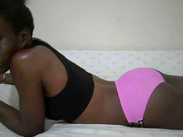 Sweetbaibe webcam