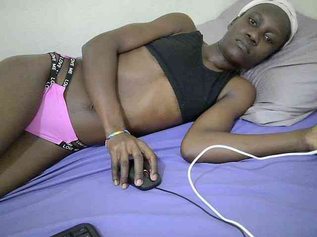 Sweetbaibe webcam