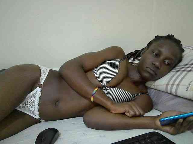 Sweetbaibe webcam