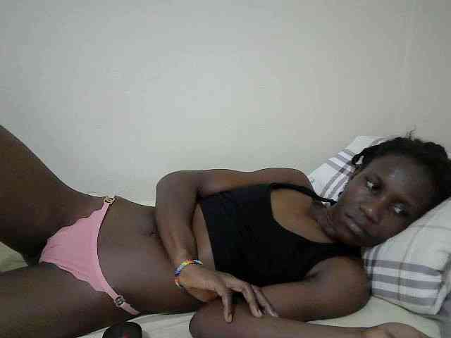 Sweetbaibe webcam